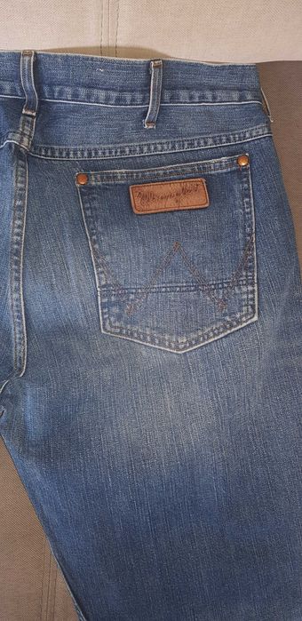 Spodnie męskie jeans marki Wrangler 1947 - rozmiar W38 L32
