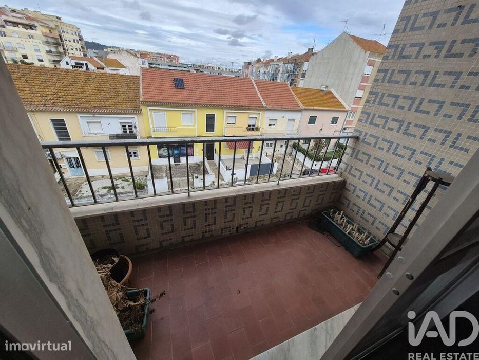 Apartamento T2 em Setúbal