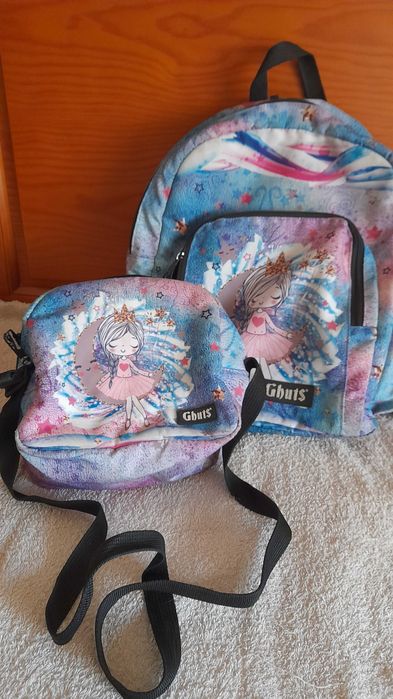 mochila escolar ghuts