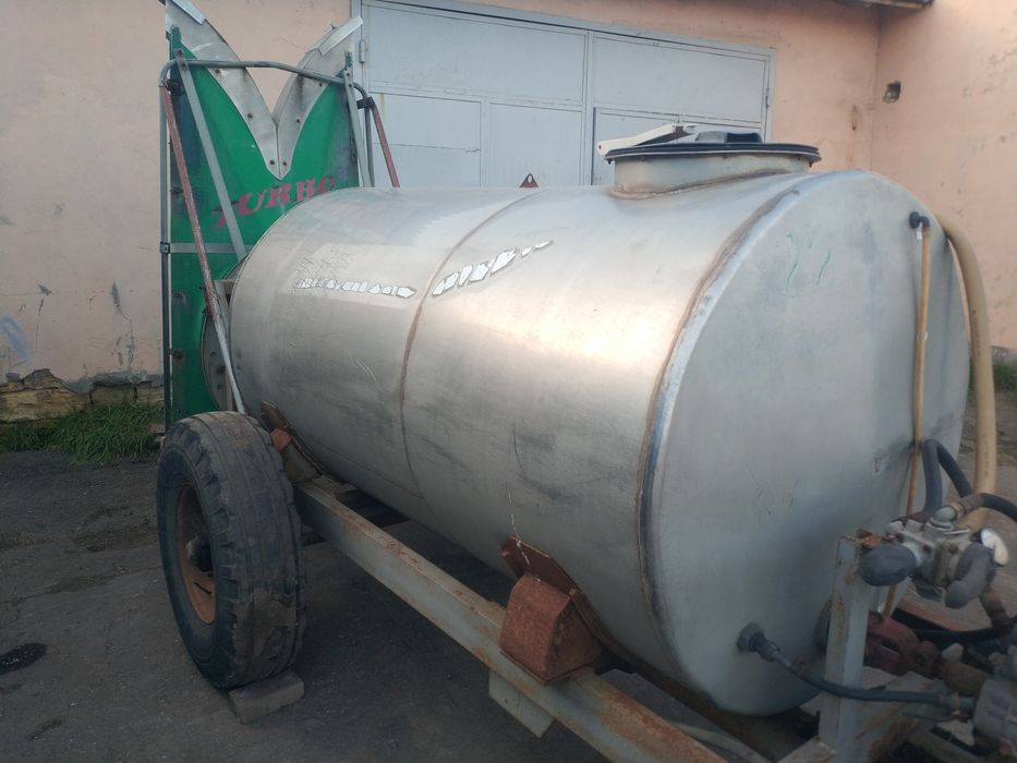 Бочка МЖТ/оприскувач садовий