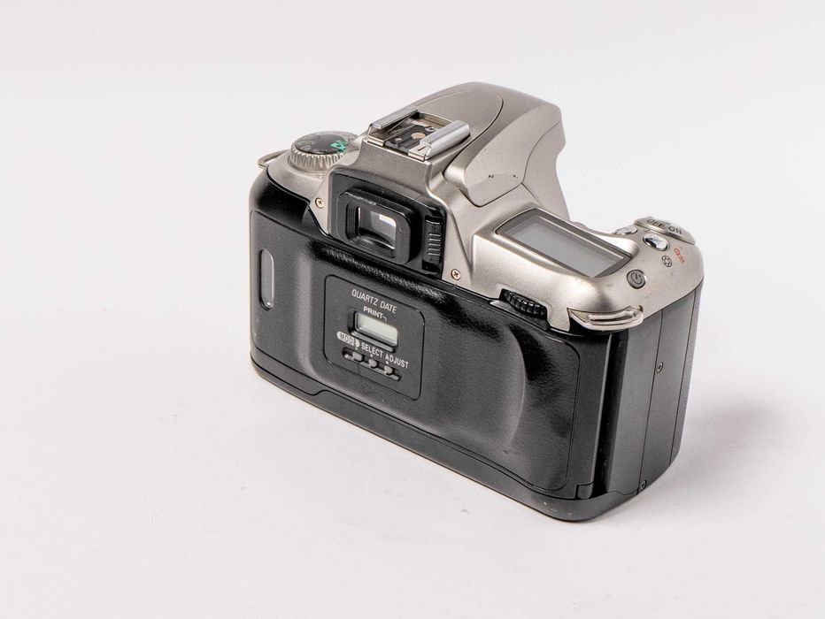 Nikon F55 / Nikon Us - lustrzanka
