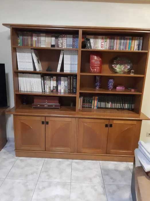 Móvel de sala multifuncional