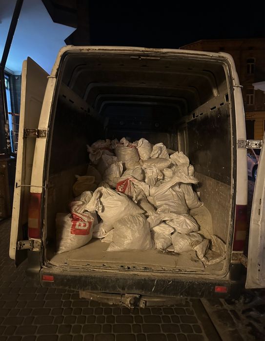 Вивіз сміття у Львові та області Вантажники