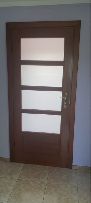 Drzwi drewniane wewnetrzne z futryną