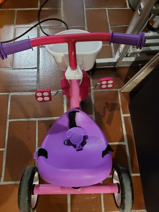 Triciclo Chicco como novo
