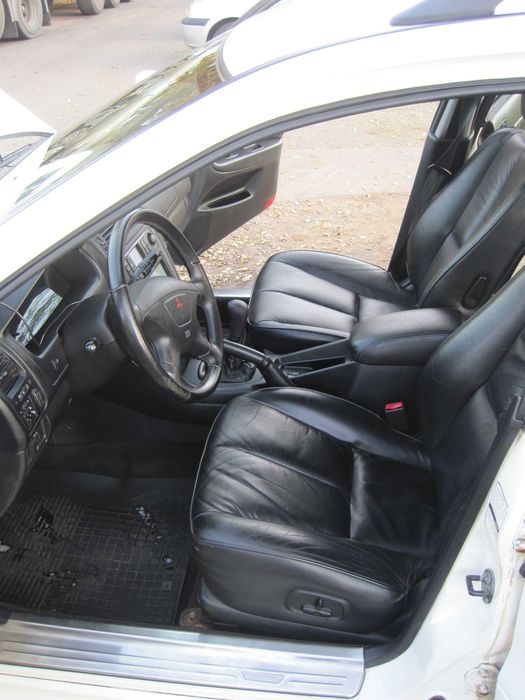 Mitsubishi Galant - dla Pasjonata modelu 2.5 V6 + LPG