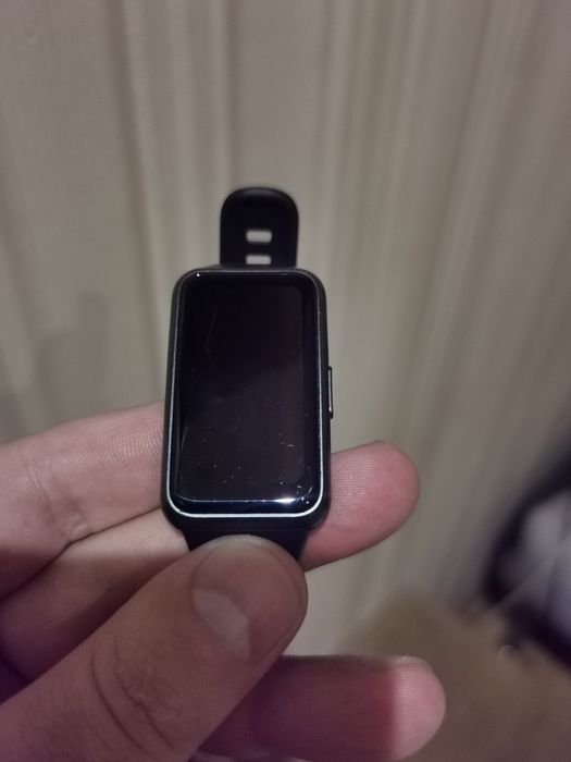 Смарт годинник huawei band 7
