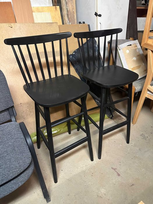 Hokery krzesła barowe