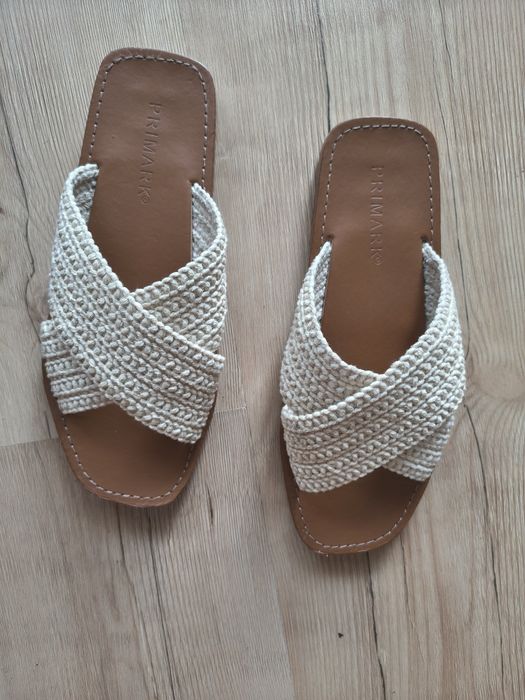 Klapki sprzedaż roz.37