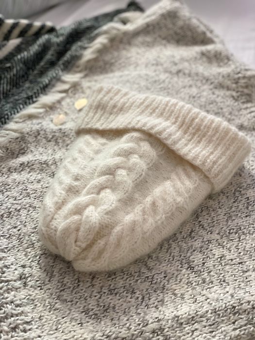 Czapka z warkoczami wełna merino alpaka