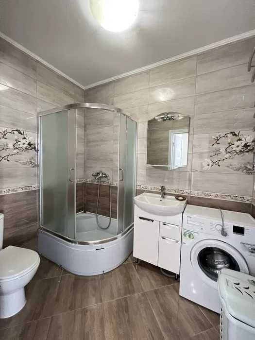 Продаж 2к Квартира 54м² вул.Пасічна