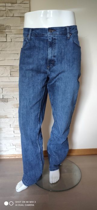 Wrangler Straight Mid Stone męskie jeansy rozm 38/34