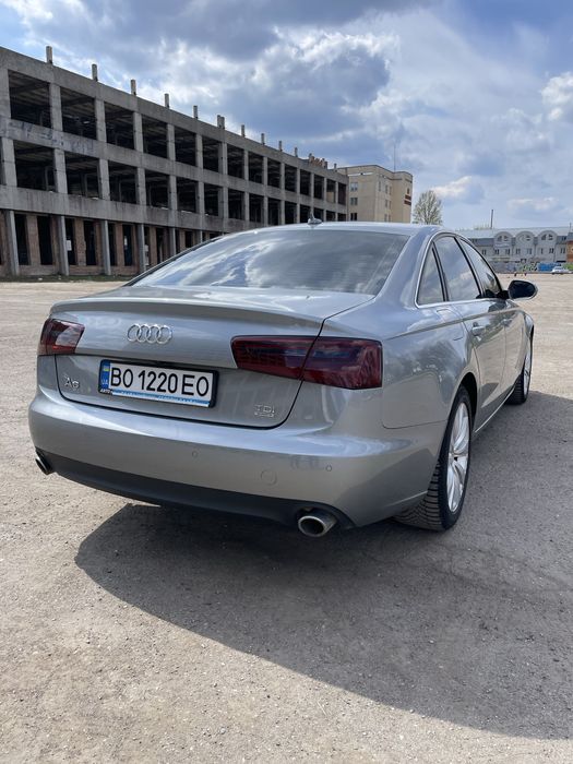 Продаю власне авто Audi A6C7