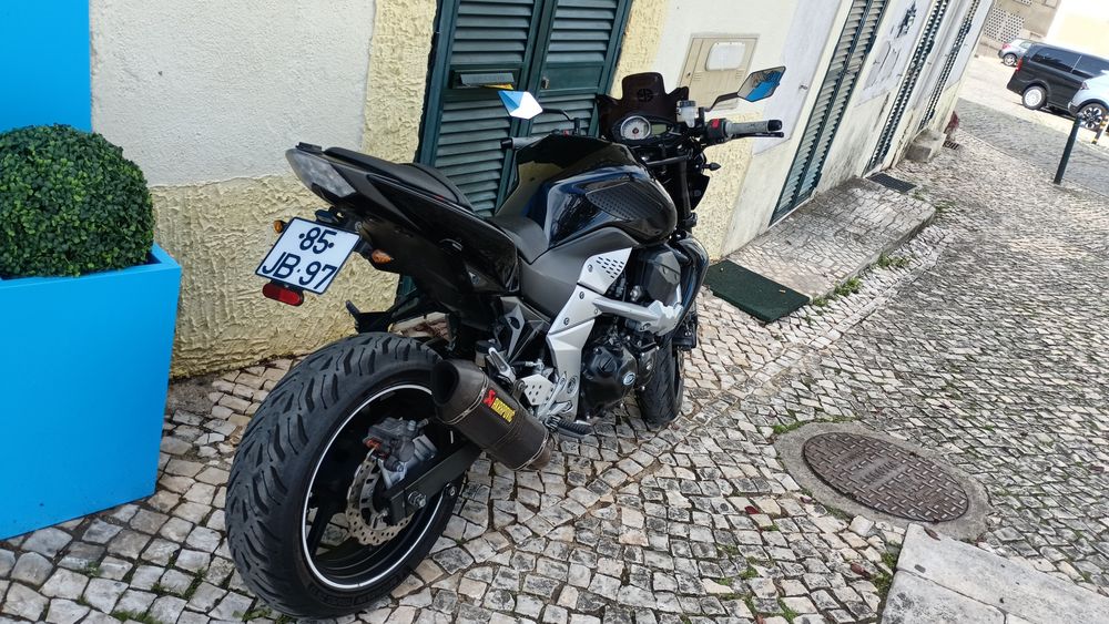Kawasaki Z 750 Ano 2010