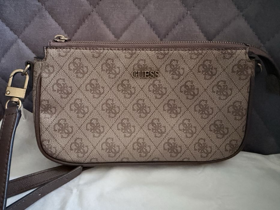 Guess сумка крос-боді