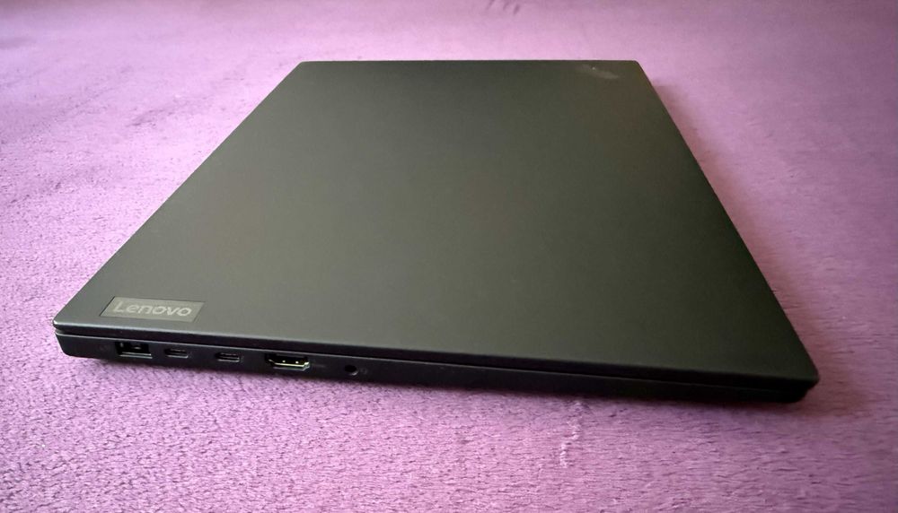 Lenovo ThinkPad P1 Gen 5  / 16" IPS  sRGB 165Hz WQXGA 2K / i7-12800H / 32GB DDR5 / SSD 1TB