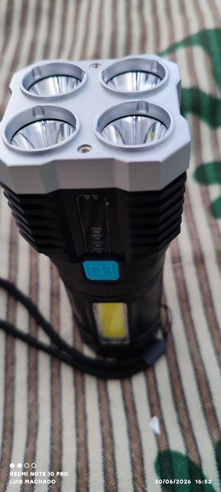 Lanterna led nova a estrear com 4 modos de luz