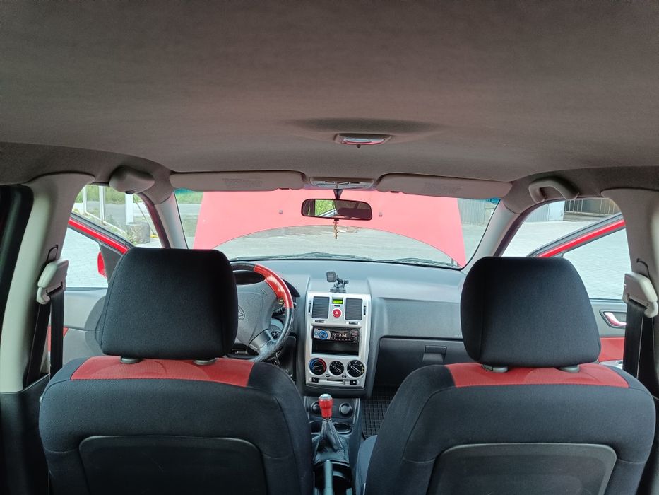 HYUNDAI GETZ 2008 1,4 хорошем состоянии !