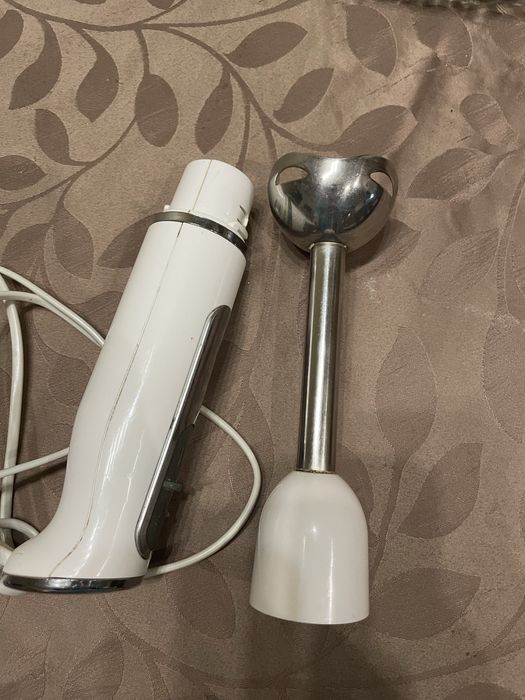 Блендер погружний на 700вт