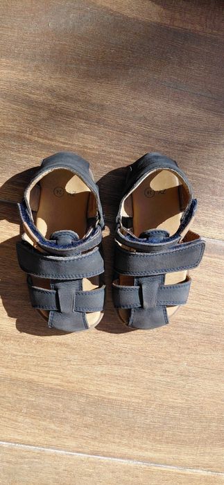 Sandalias Zippy 24 muito boas