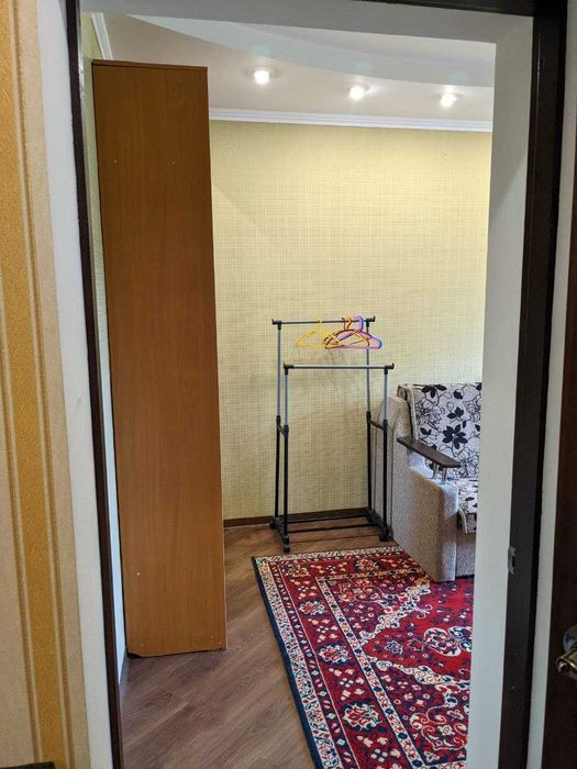 З комнатная квартира с ремонтом и мебелью