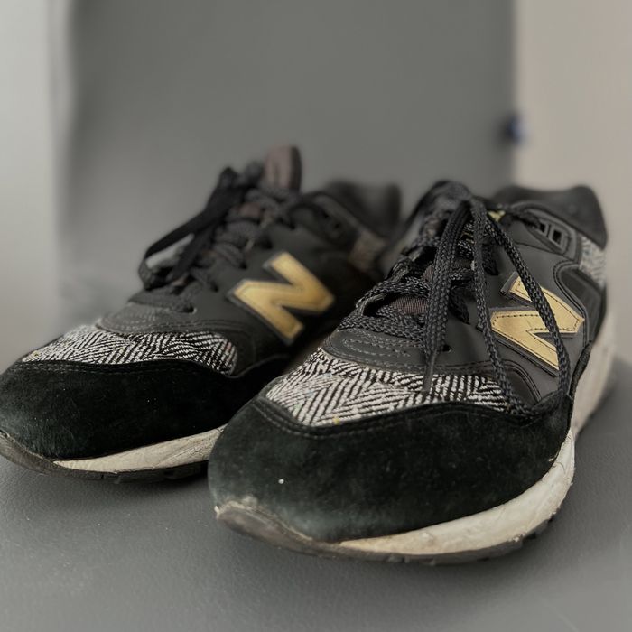 Жіночі кросівки New Balance 580