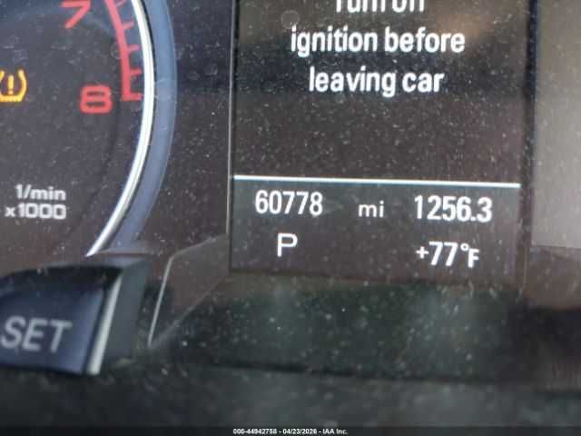 Audi A4 2.0 Premium 2014