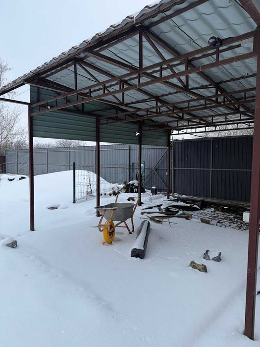 Продам будинок біля метро ХТЗ