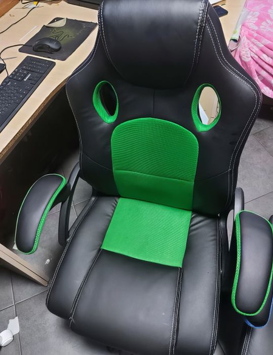 Офисное геймерское компьютерное кресло Офісне комп’ютерне крісло