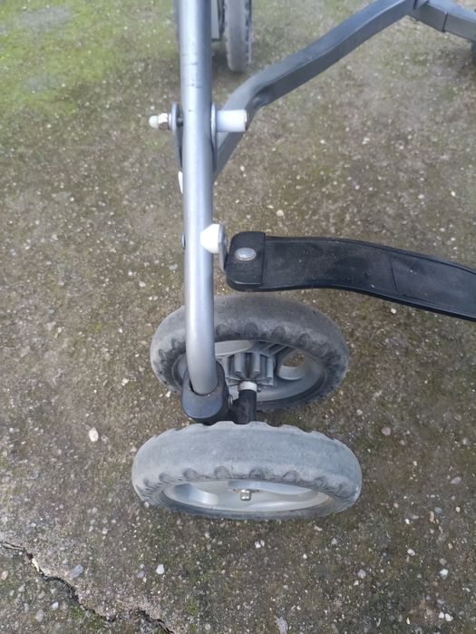 Carrinho bebê em bom estado