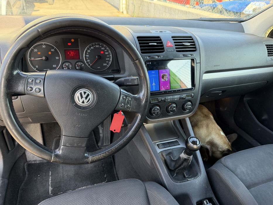 VW Golf V 5Lugares 1.9TDi 105CV