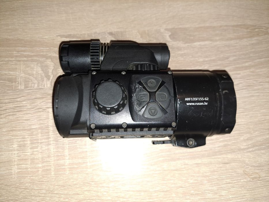 Noktowizja Pulsar plus adapter fn135