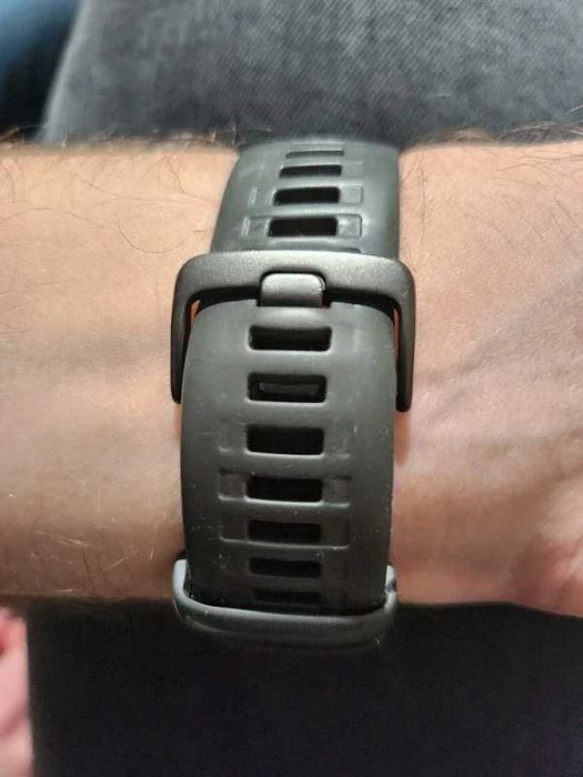 Relógio Garmin Instinct Solar Cinzento