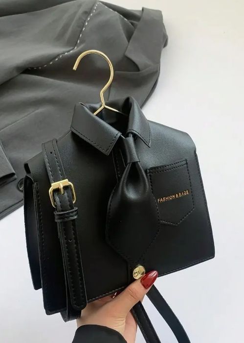 Сумка уникальная дизайнерская чорна