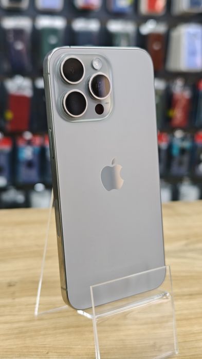 iPhone 15 Pro Max 256GB Natural Titanium e-SIM — Стан 10/10 + Гарантія