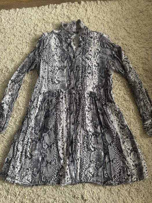 Sukienka damska stradivarius