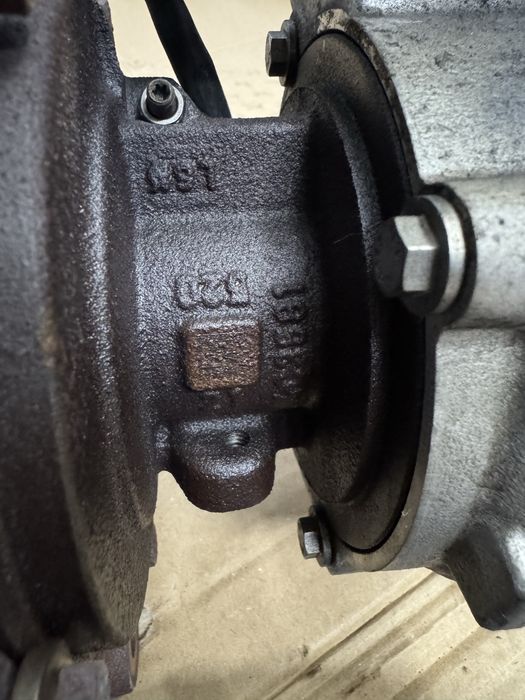Turbosprężarka Turbina Audi A4 B9 2.0 TDI