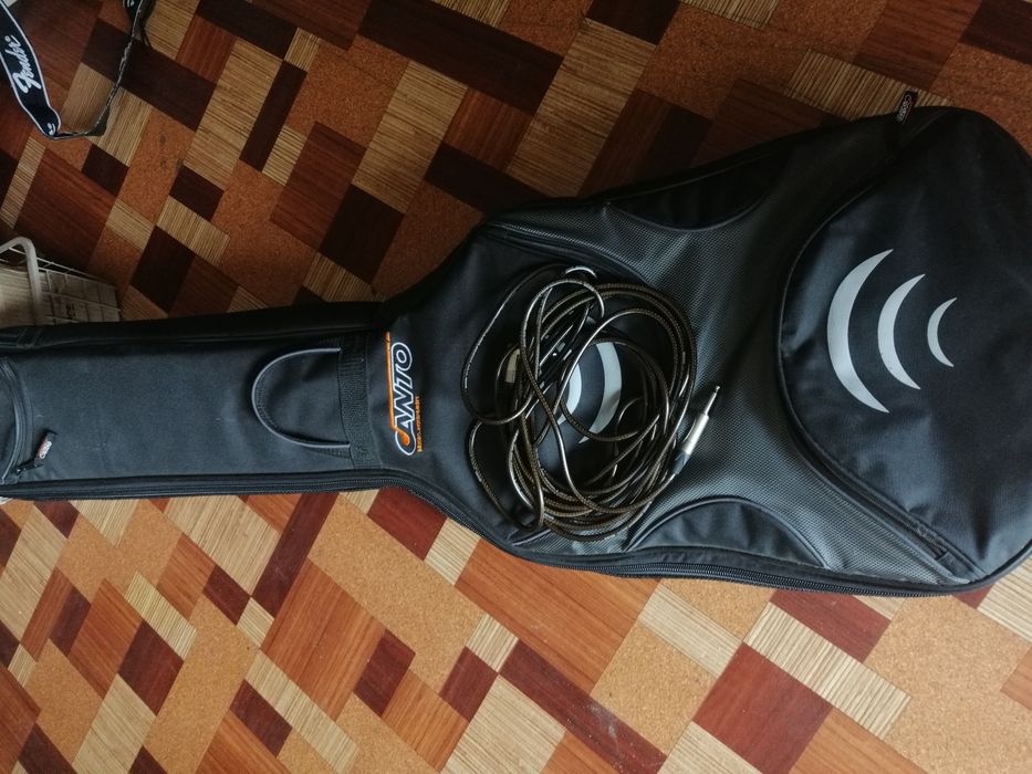 Gitara Basowa Squier Fender