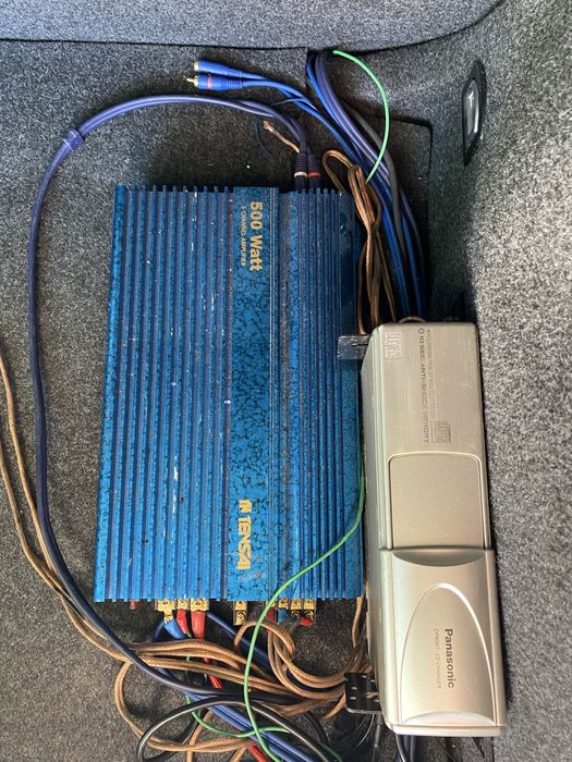 Sistema de som para carro