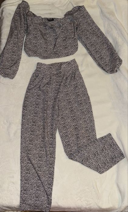Костюм жіночий легкий (S)