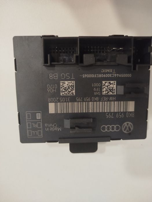 Módulo porta trás Esquerda Audi A4 B8  8K0.959.795