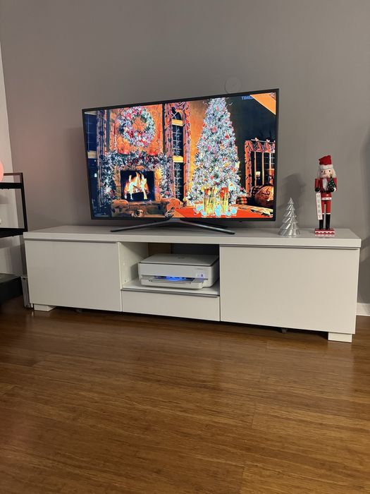 szafka/komoda pod TV biała z szufladami