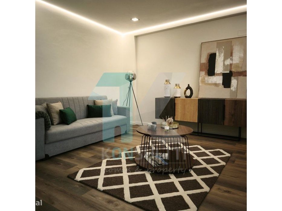 Apartamento T3 com varanda totalmente renovado e vista para o Monsa...