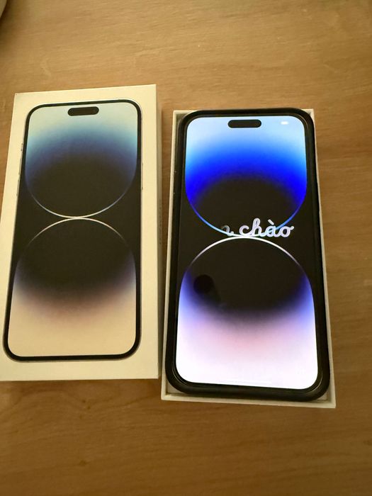 iPhone 14max Pro srebrny