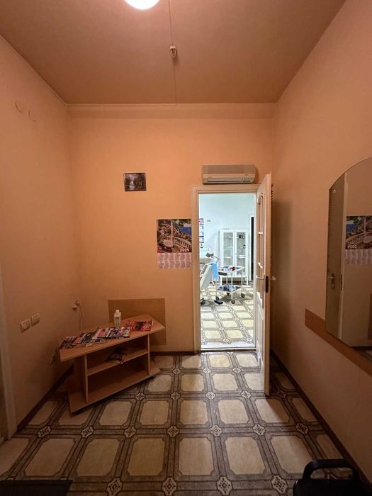 ПРОДАЖ комерційного приміщення