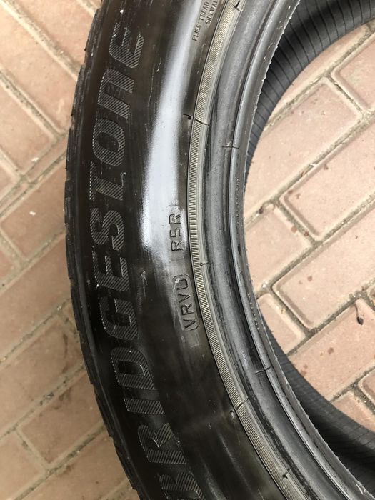 Продам шини 255/50 R19