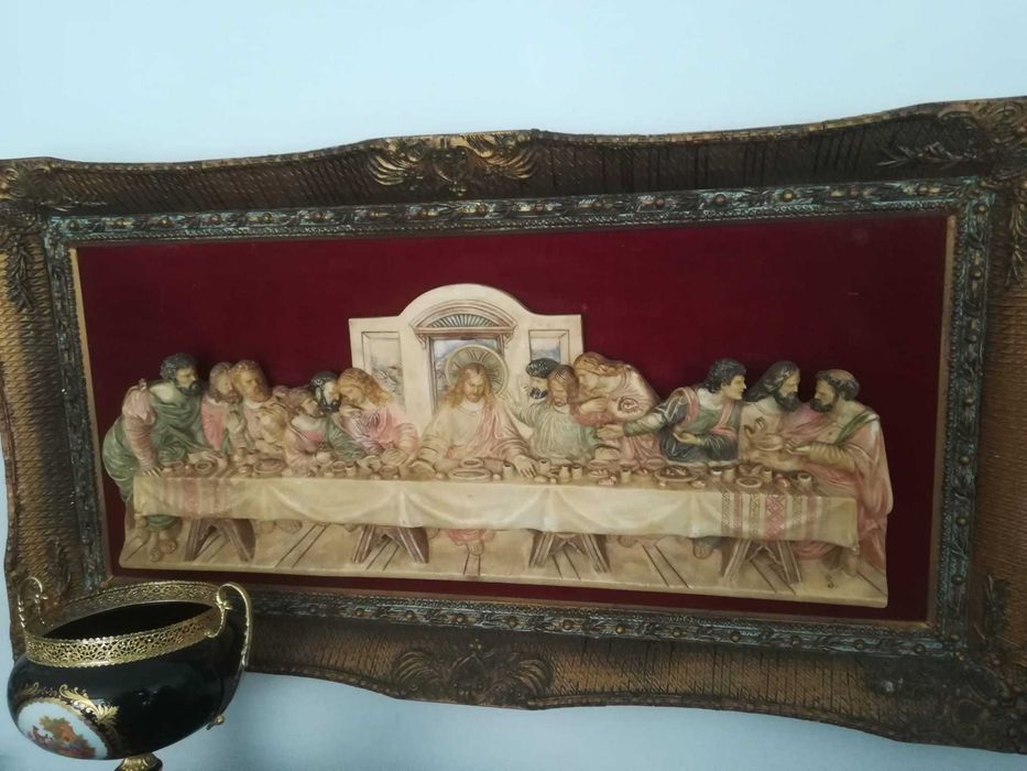 Mesa de jogo em muito bom estado