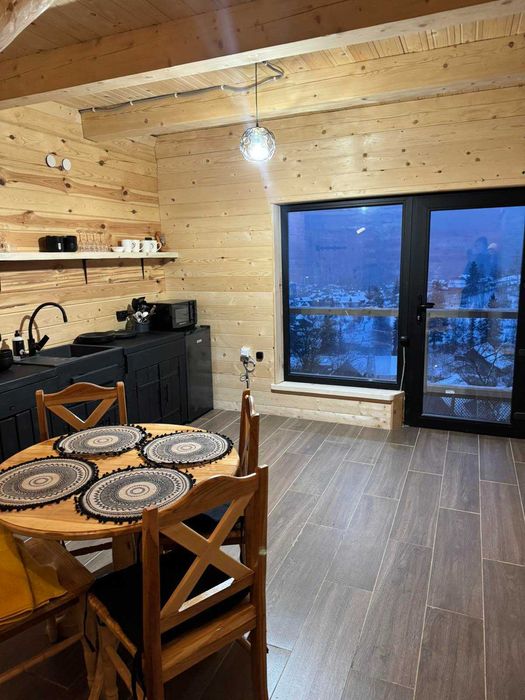 Котедж на 4-х з чаном та пічкою