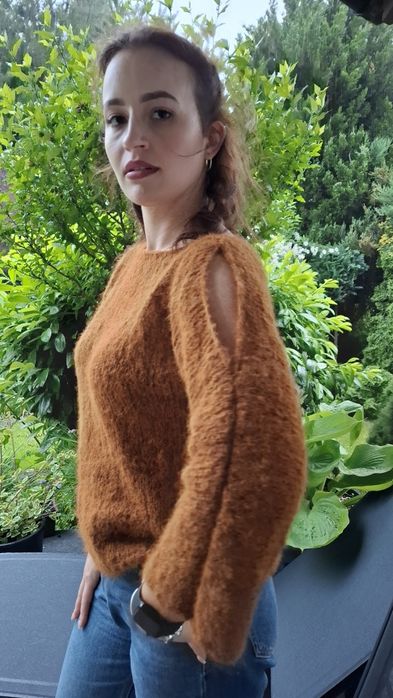 Sweterek z moheru      HandMade