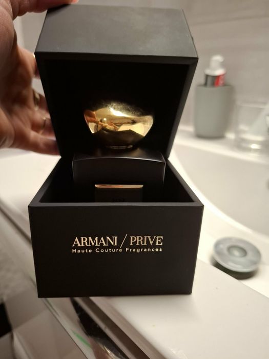 Perfumy meskie Armani